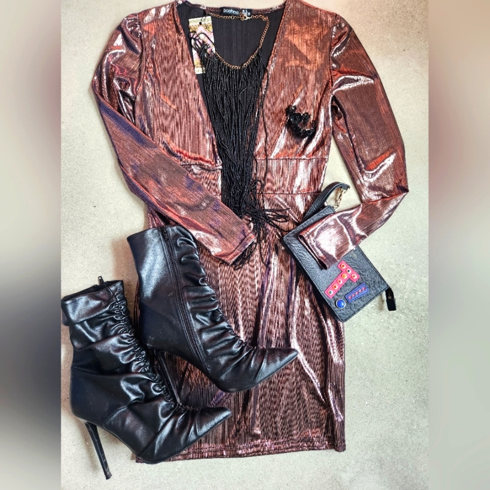 Rose Metallic Cocktail Dress by Boohoo